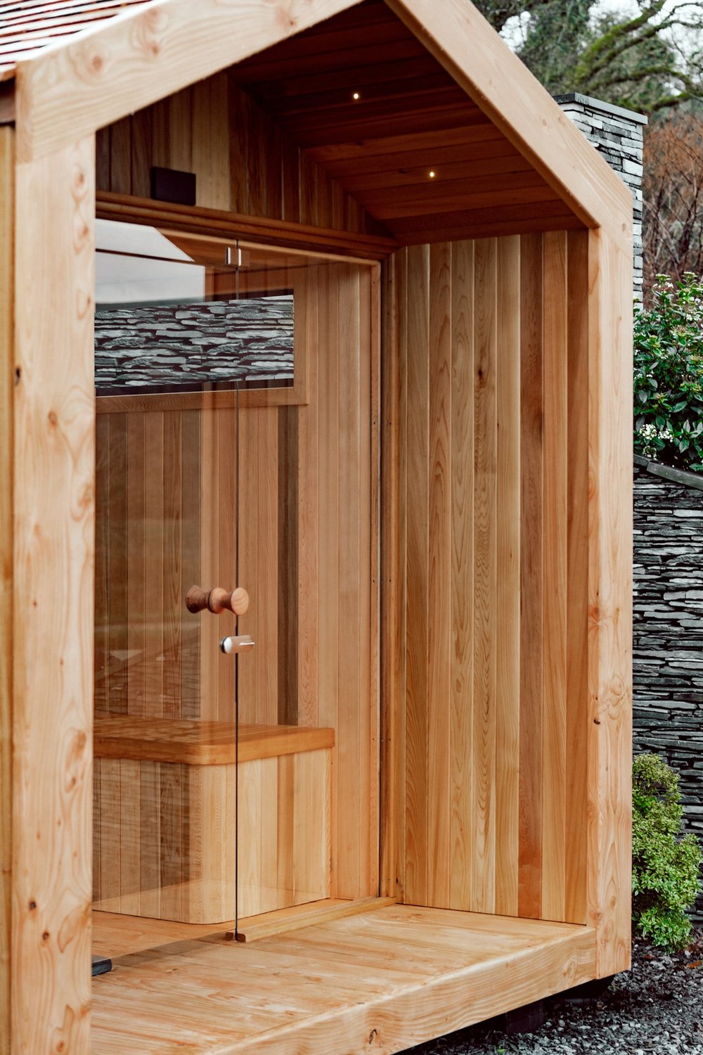 
                  
                    Heal ™ Outdoor Cabin Sauna
                  
                